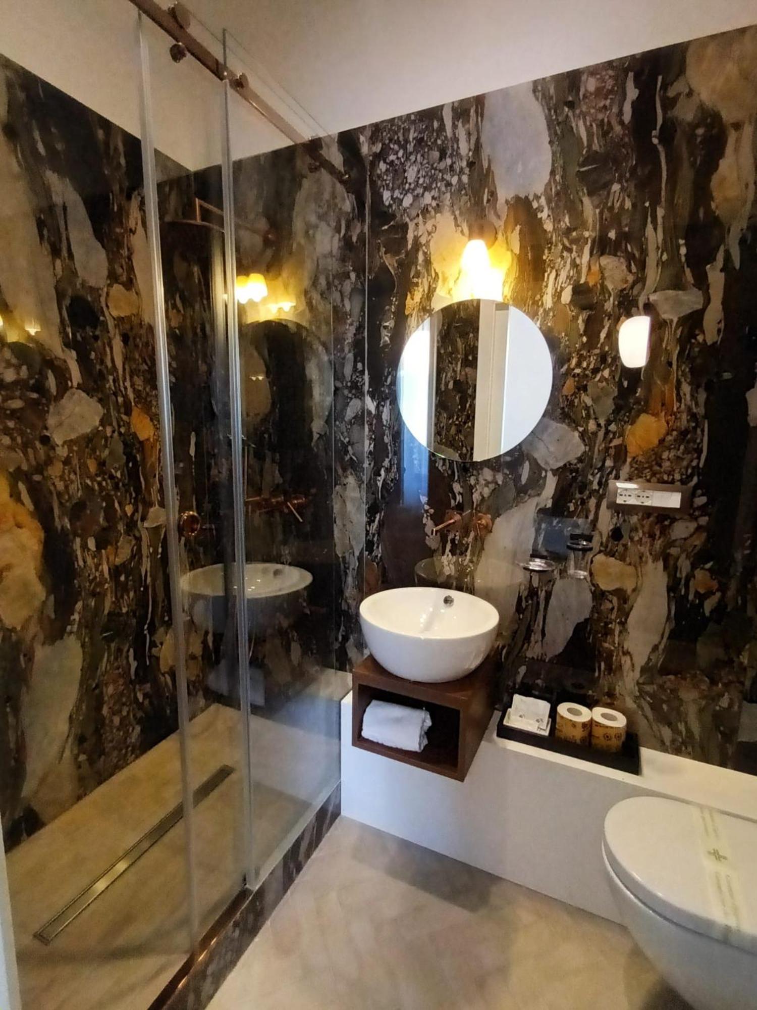 B&Bari, Via Crollalanza, Le Case Di Aurelia Guesthouse מראה חיצוני תמונה